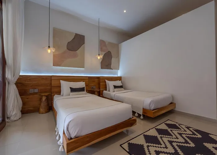 Turan Casa Auri Seminyak
